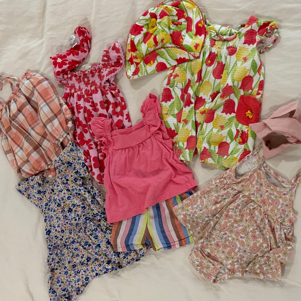 Baby girl summer bundle 9 months, Le top, Carters, Jessica Simpson